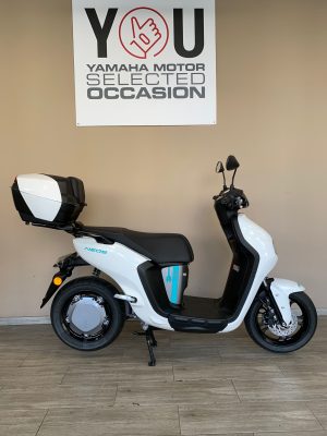 YAMAHA NEO'S