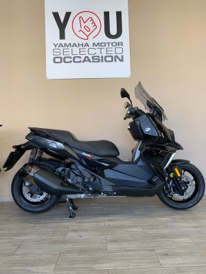 BMW C400X